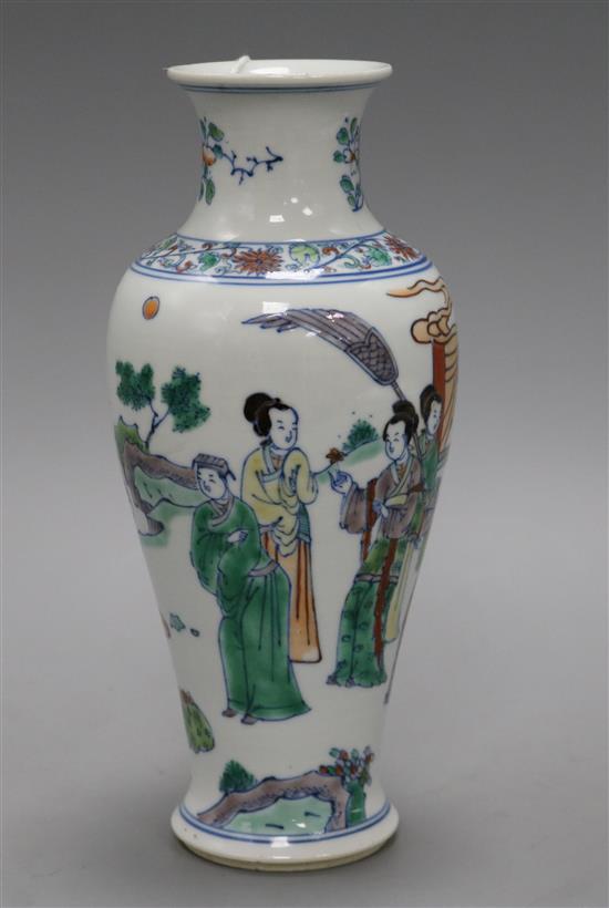 A Chinese famille verte vase height 22cm